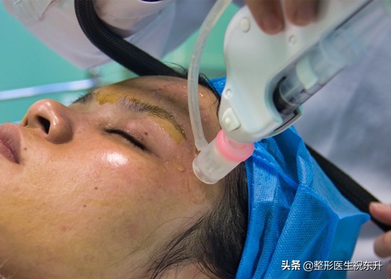 注射瘦腿针有没有效果_做完水光针多久有效果_水密码眼霜有没有效果
