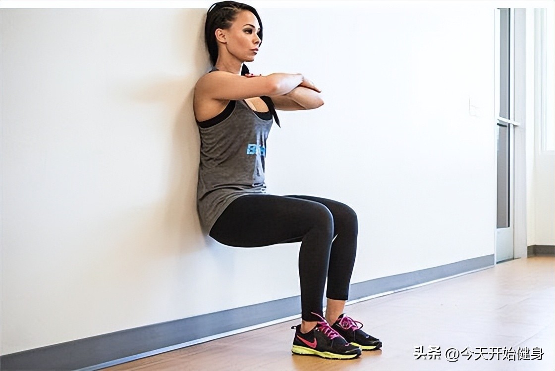 恶魔之椅锻炼方法_靠墙蹲_健身椅支撑怎么做