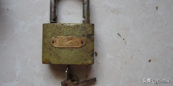 2025年正版资料免费最新版本 锁芯真的不能用润滑油！这个错误常识你还在犯吗？