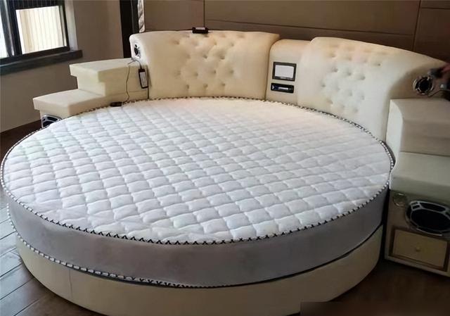 当年脑子进水买的家具_跑步机销量排行榜_圆床后悔