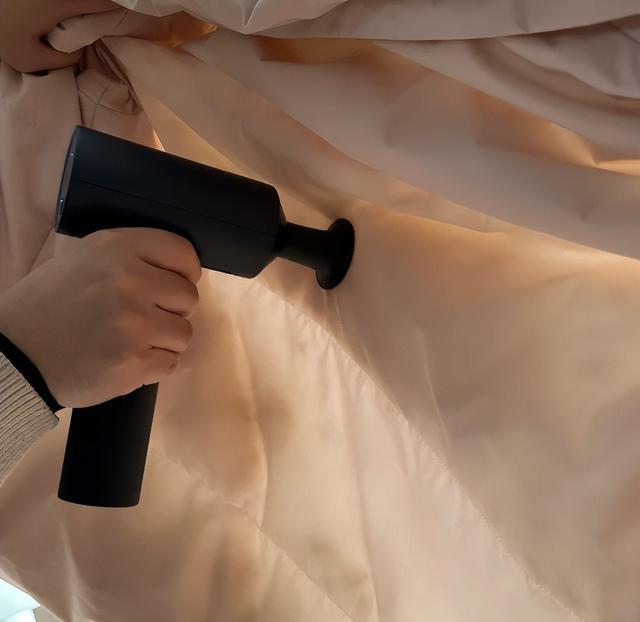 筋膜枪厨房妙用_健身手套什么比较好_筋膜枪家务使用