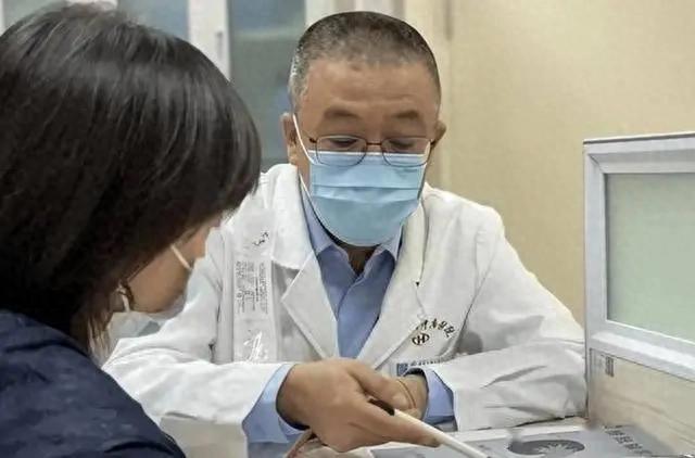 问鼎app官方下载 医生发现：坚持练八段锦的老年人，用不了多久，身体或有4大变化
