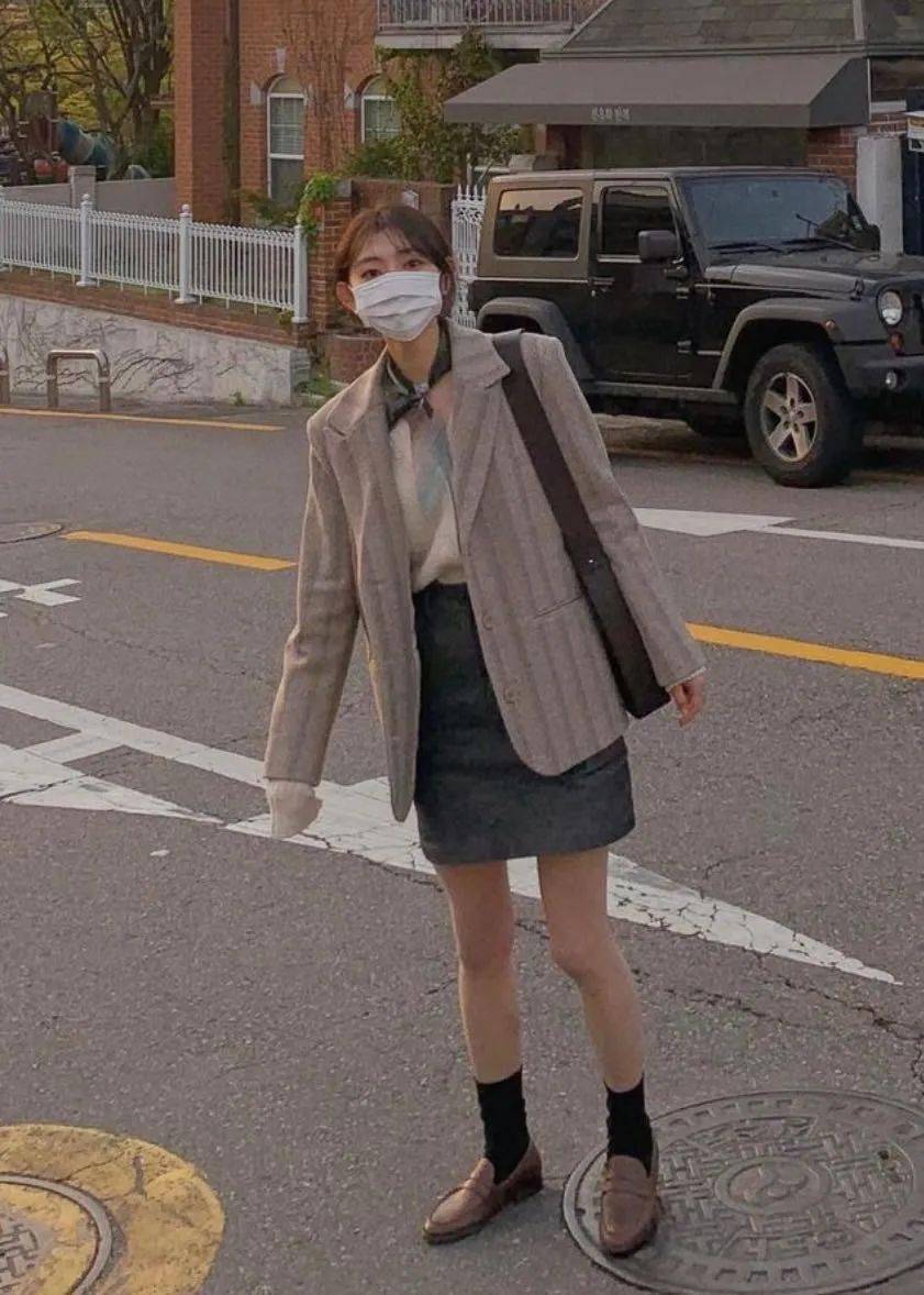 根据腿型选裤子_O型腿裤子推荐_正常腿型是什么样子的