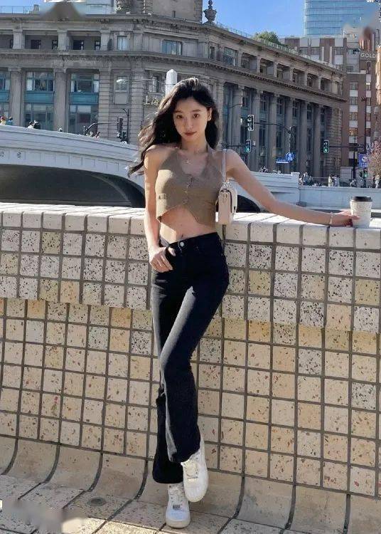 正常腿型是什么样子的_根据腿型选裤子_O型腿裤子推荐