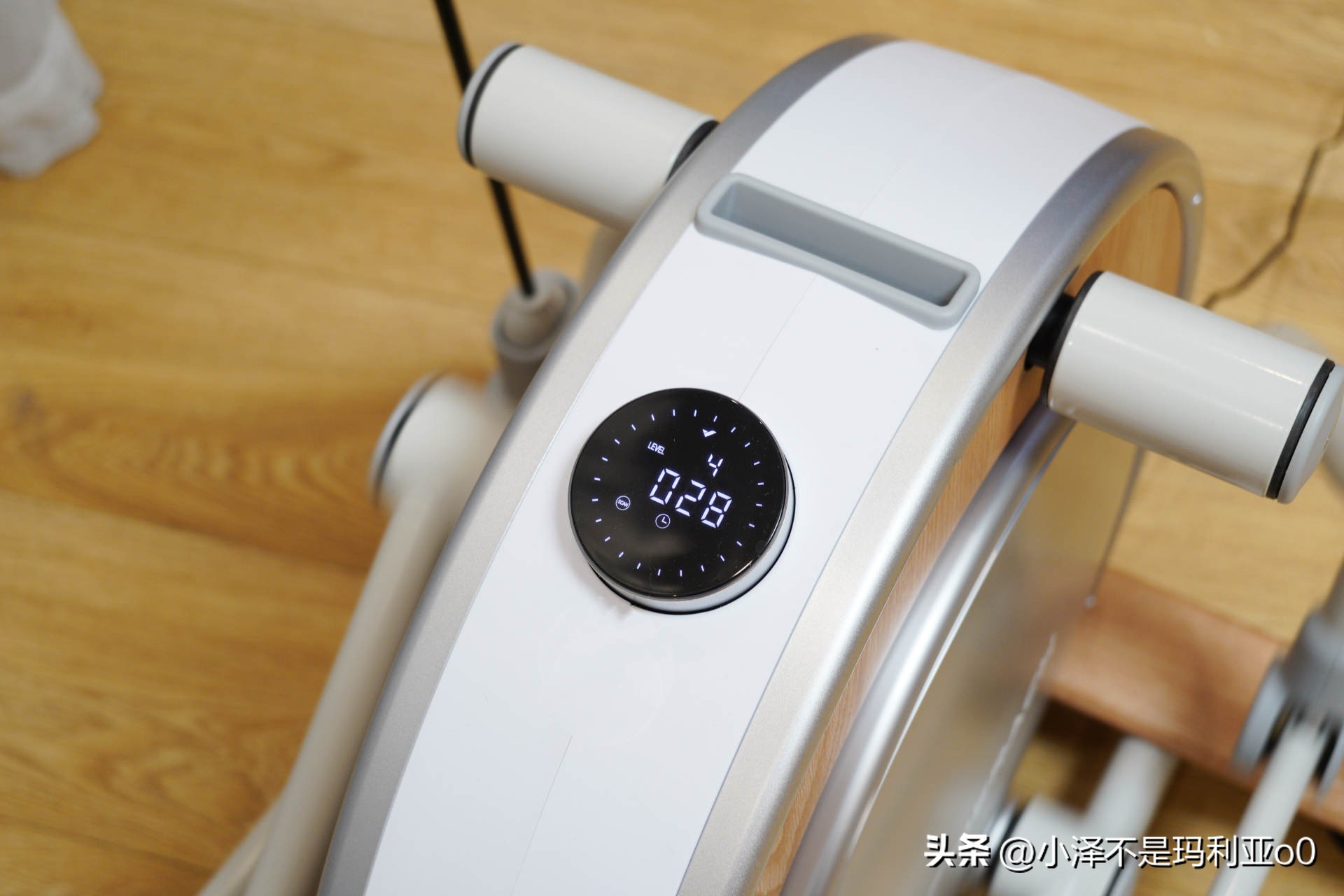 家用跑步机什么牌子的好_家用跑步机VS椭圆机VS划船机_如何选择适合自己的家用健身器械