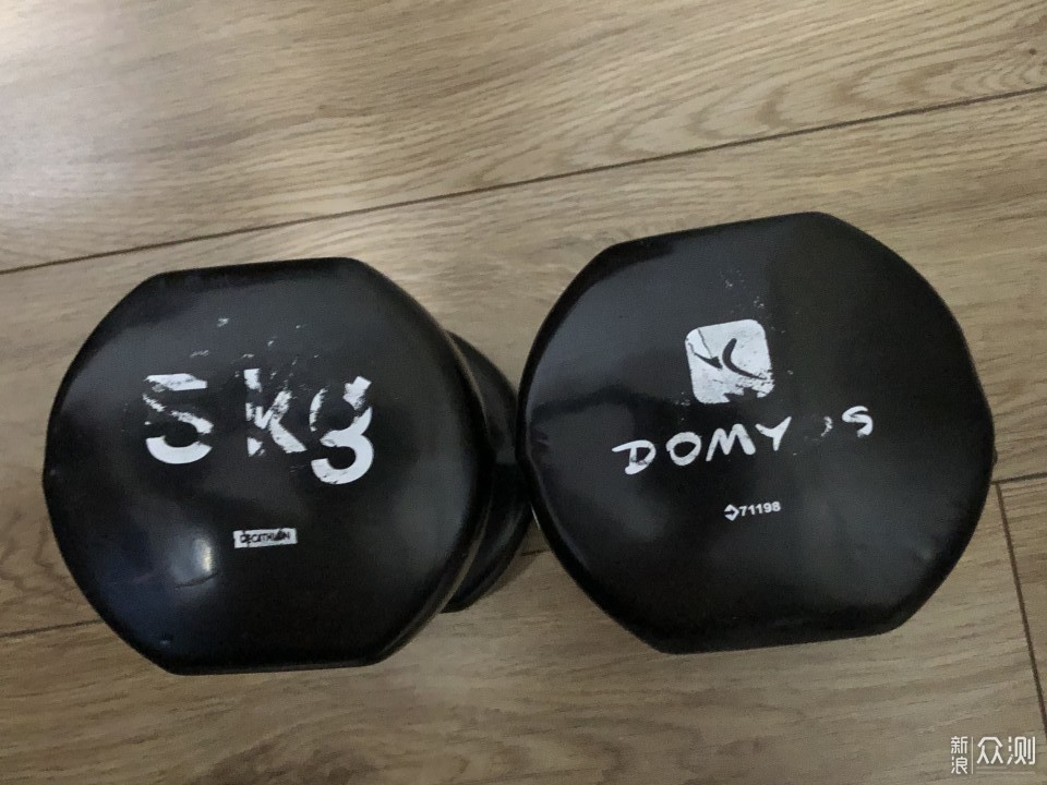让肥宅轻松锻炼,好用不贵的家用健身器材推荐_新浪众测