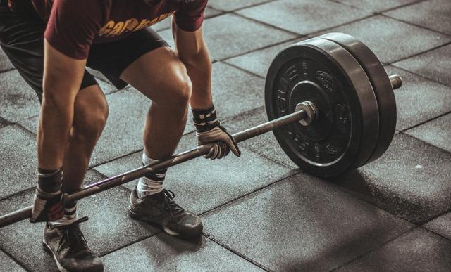 抗阻训练科学健身_单人站综合训练器_抗阻训练好处