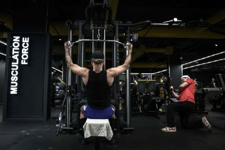 问鼎娱乐下载链接入口 英媒文章：怎样运动能健康活到100岁？