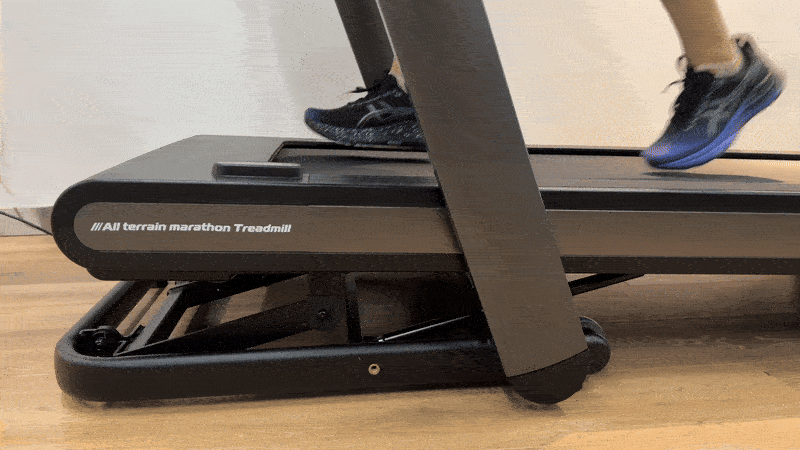 跑步机坡度调节_什么牌子的跑步机好?_易跑M5Ultra测评