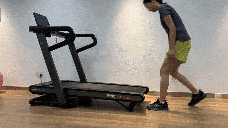 易跑M5Ultra测评_什么牌子的跑步机好?_跑步机坡度调节