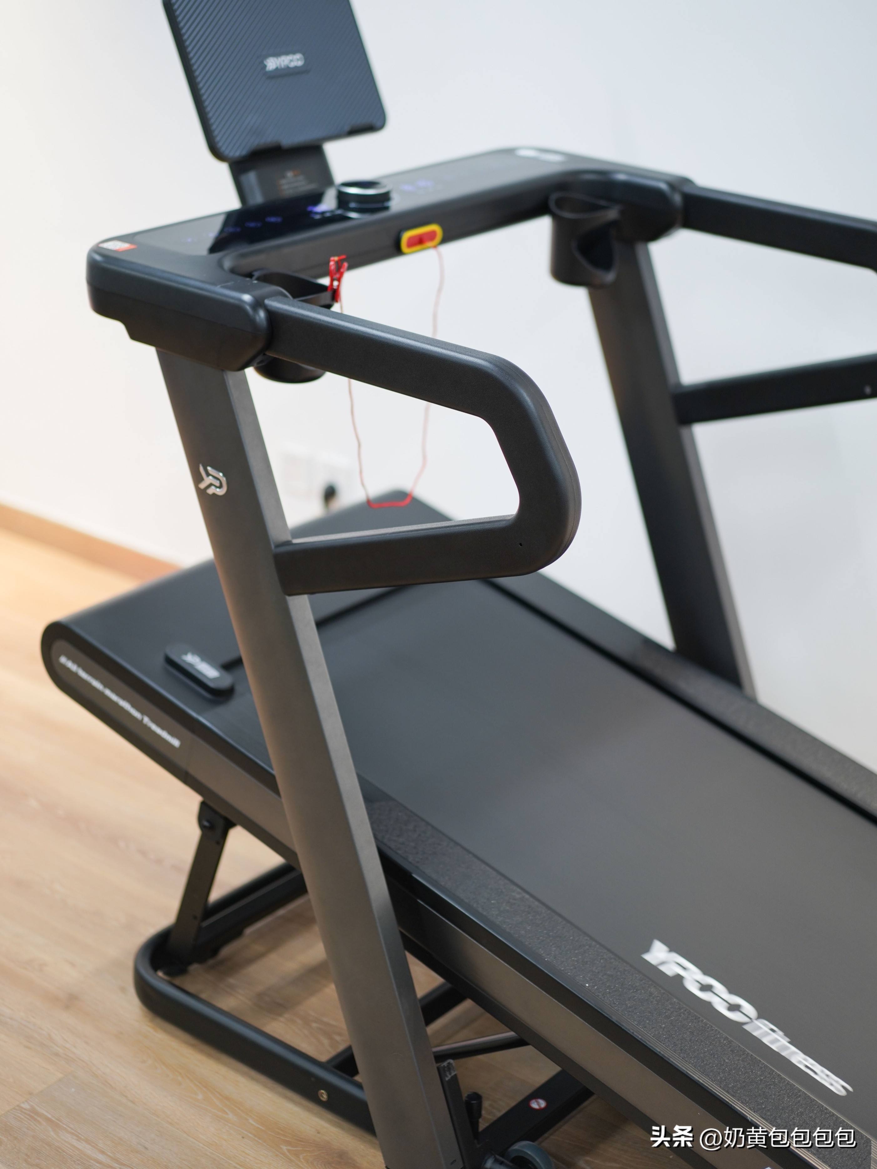 易跑M5Ultra测评_跑步机坡度调节_什么牌子的跑步机好?