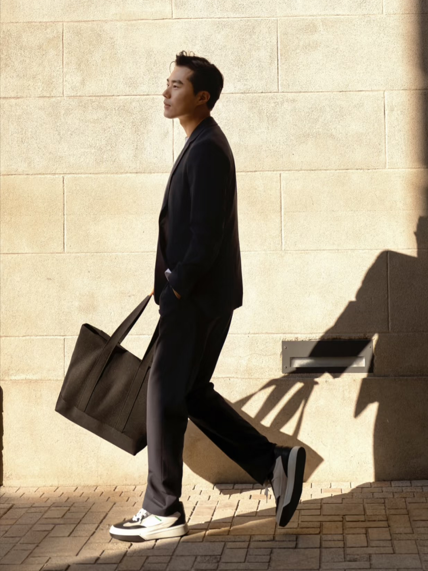 网上买跑步机什么牌子好_小众运动鞋选购指南_中产运动鞋品牌推荐