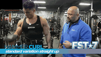 背部训练优先级_健身六大黄金肌群_大飞鸟综合训练器