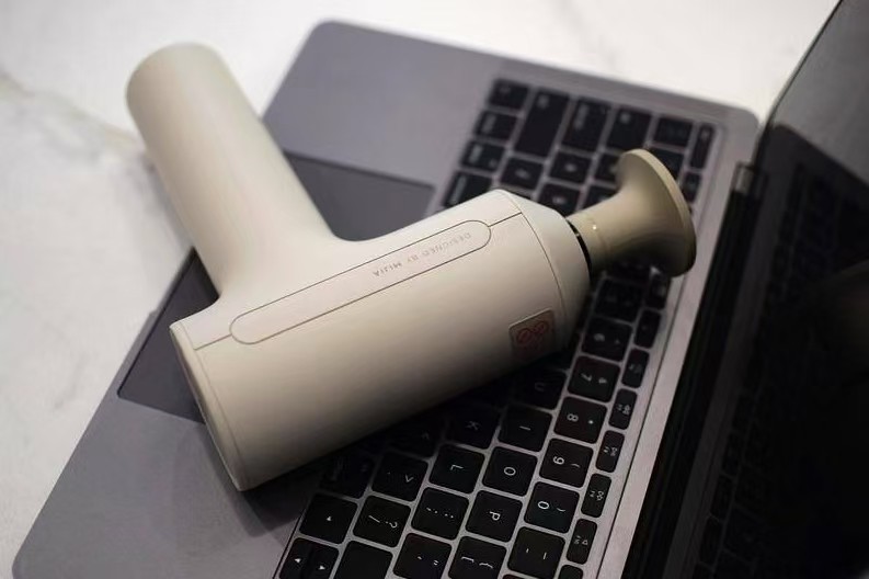 健身手套买什么比较好_筋膜枪选购指南_筋膜枪品牌排行榜