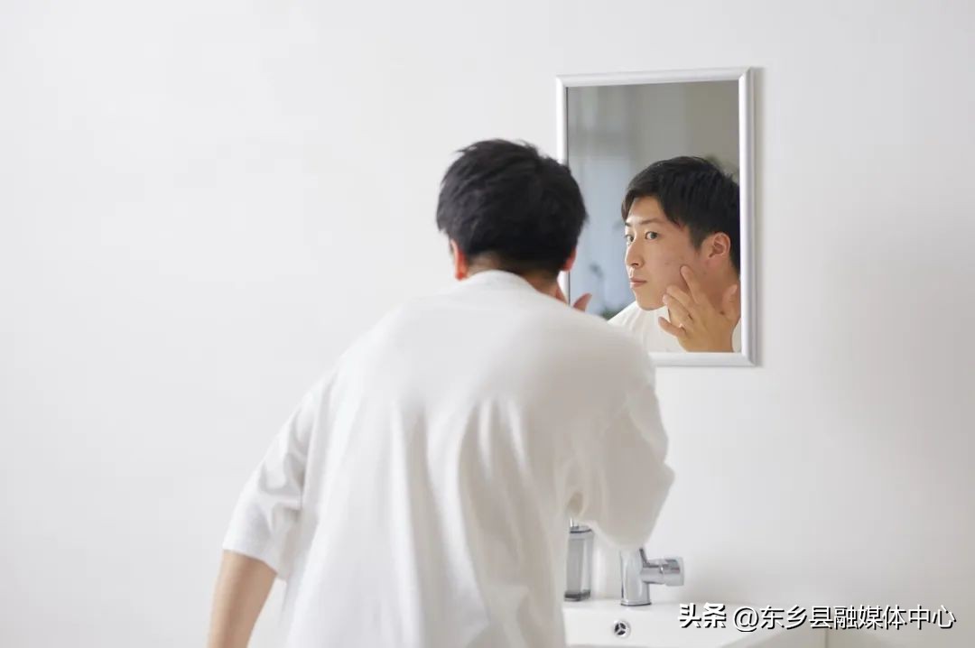 护肤步骤多少影响效果_做面部清洁需要多少钱_过度护肤与精简护肤对比